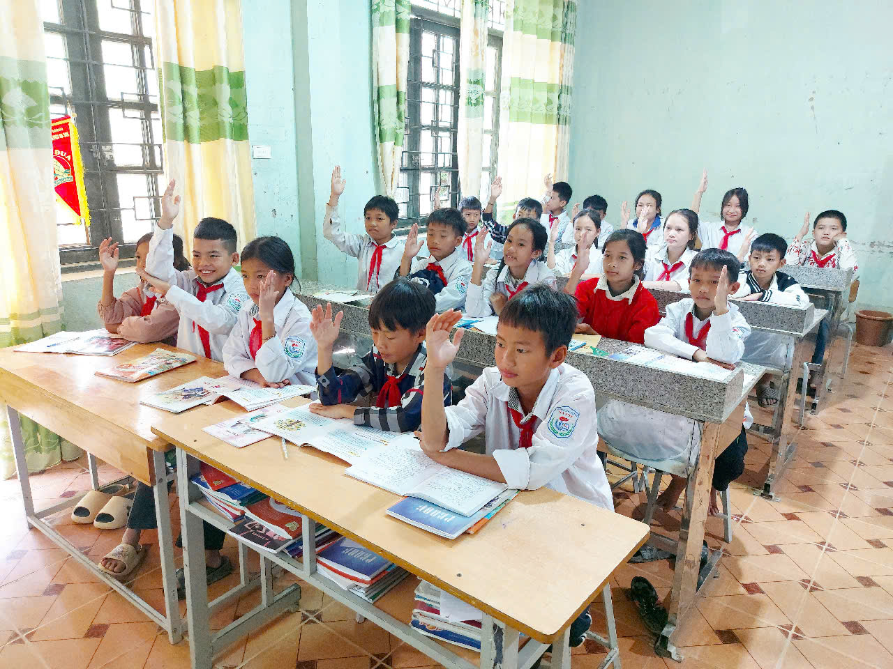 TIẾT HỌC HĐTN, HN LỚP 6A2 "TỔNG KẾT NĂM HỌC. CAM KẾT THỰC HIỆN HÈ VUI, BỔ ÍCH"